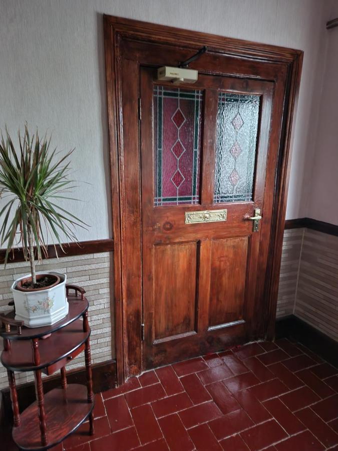 Hotel Ty Llew Llandysilio Esterno foto
